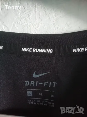 Nike Running оригинална нова дамска черна спортна тениска XL , снимка 5 - Тениски - 47901382