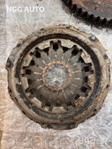 Комплект Съединител , маховик със съединител за Рено, Renault  8200187171 , 8200344044, 1.4 1.6 16v , снимка 3 - Части - 51387029