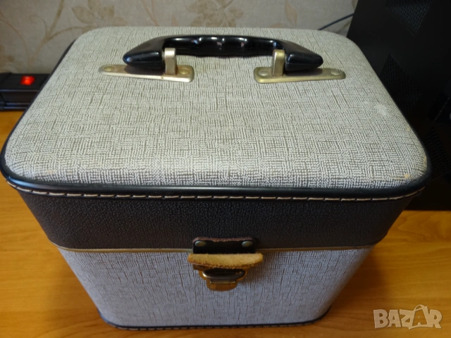 EUMIG P8 automatic novo ..., снимка 17 - Плейъри, домашно кино, прожектори - 53858647