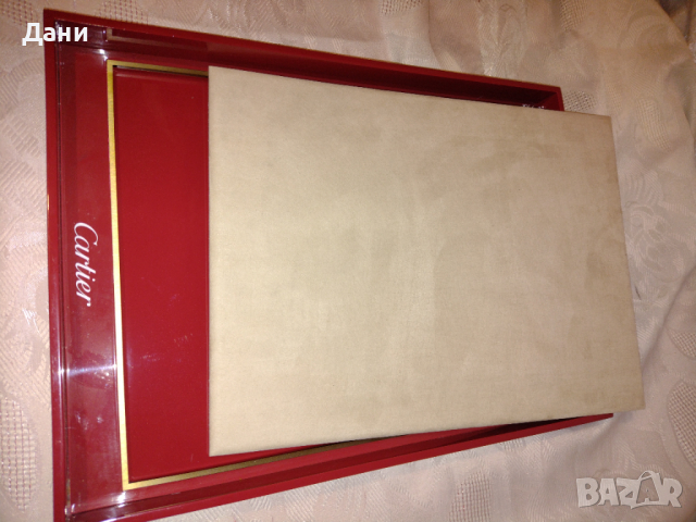 Cartier® Official Подложка / дисплей/ стойка за презентация на Cartier, снимка 6 - Друго търговско оборудване - 36268037