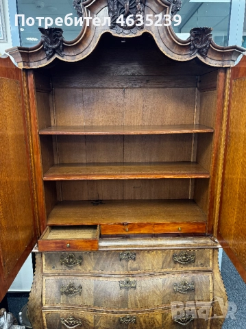 Антикварен гардероб с богата дърворезба - масивно дърво, снимка 5 - Бюфети - 52987020