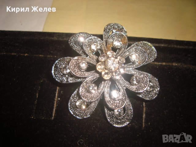 СТАРА СРЕБРИСТА СКЪПОЦЕННА ФЛОРАЛНА ВИНТИДЖ БРОШКА с БОХЕМСКИ ФАСЕТ КРИСТАЛИ 25082, снимка 6 - Други - 34528643