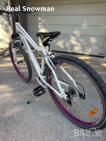 Продавам дамско планинско колело Cross Gravita 26", снимка 3 - Велосипеди - 52562591