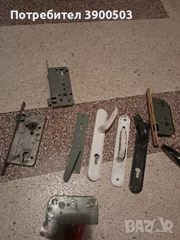 Метални брави, снимка 2 - Входни врати - 43233265