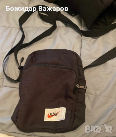 Чантичка на Nike