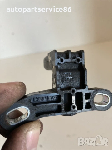 Сензор за колянов вал 2.3T Mile за Mazda CX-7 (2011) L3K918221, 63000, снимка 3 - Части - 53679972