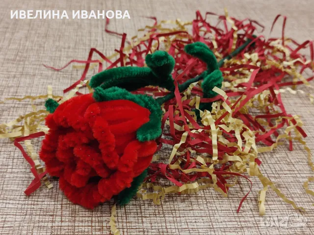 Роза от плюшени телени пръчици , снимка 3 - Други - 49455471