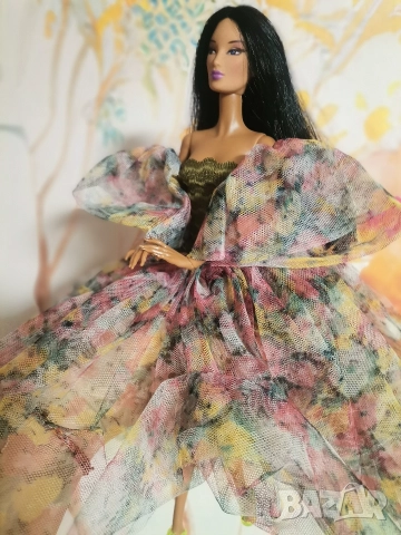 Колекционерска кукла Integrity Toys 2002 Janay, снимка 2 - Колекции - 52458055