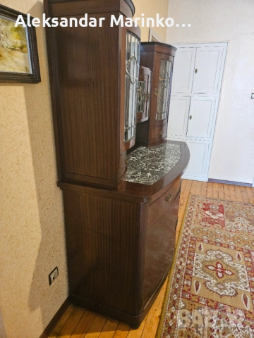 Продавам старинен витринен бюфет1920-1930та година (добро състояние), снимка 7 - Бюфети - 53858818