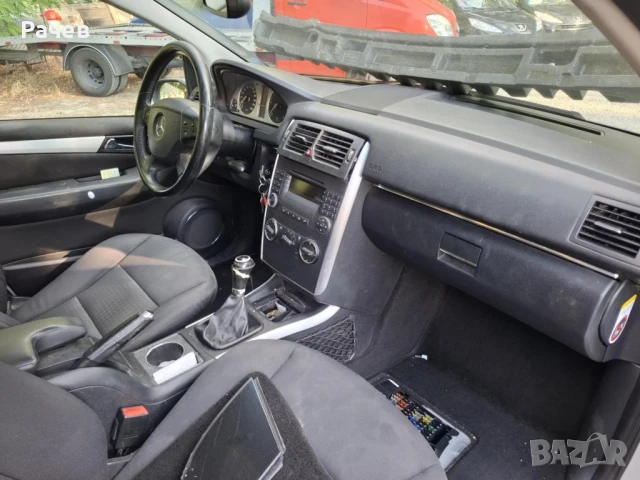 Mercedes w245 b180 cdi Б-класа НА ЧАСТИ , снимка 6 - Автомобили и джипове - 51365313