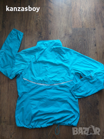 Nike Windfly Jacket - страхотна дамска ветровка , снимка 10 - Спортни екипи - 36358544