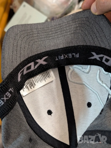 Шапка Fox Racing Clouded Flexfit 2.0 - сива, размер Л-ХЛ Мото  , снимка 5 - Шапки - 53818939
