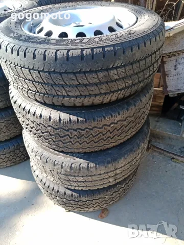 Гуми и джанти бусови за Мерцедес Спринтер, VANEO 16 цола , ЦЕТКИ на смешно ниска цена , снимка 2 - Гуми и джанти - 47983539