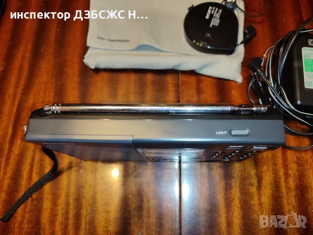 Портативно радио Sony ICF-SW7600G FM Stereo/SW/MW/LW PLL World Radio Band Receiver, снимка 4 - Радиокасетофони, транзистори - 49348690