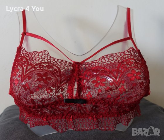 Дантелено бюстие в бордо