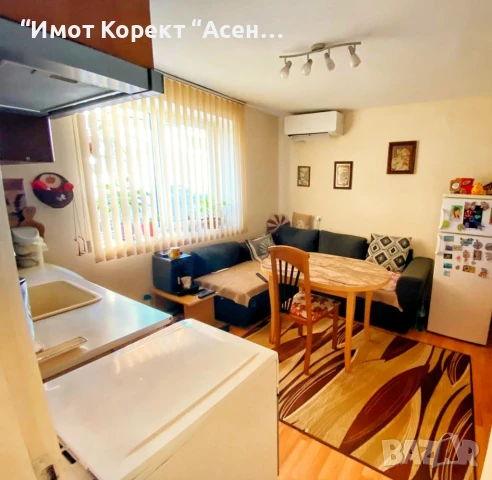 Имот Корект продава Партер, Етаж от къща, Гараж, двор и 1/2 таван, кв. Изток, снимка 17 - Етаж от къща - 51281850