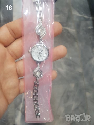 Часовник, снимка 3 - Дамски - 41329322