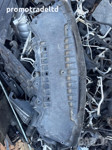 Кора под двигател броня Мерцедес W221 