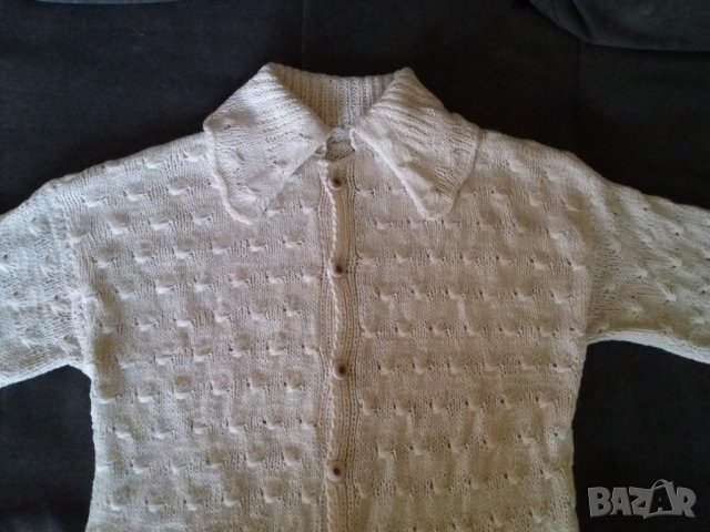 Детска плетена жилетка с яка за 14-16 годишно