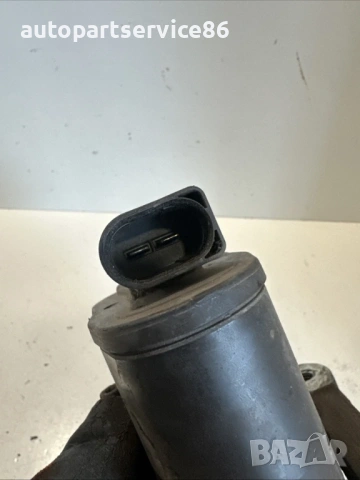 Заден десен спирачен апарат TRW за Volvo XC60 2.0D (2011) 32332594, снимка 2 - Части - 53741896