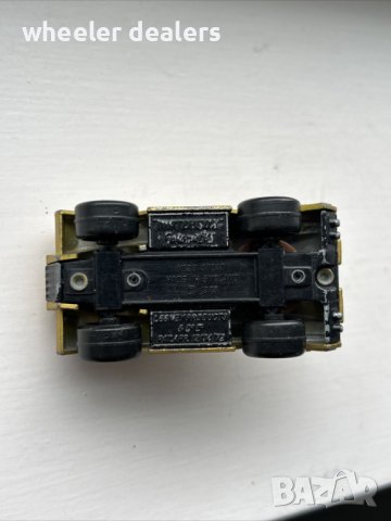 Метална количка Matchbox Stoat Armored Truck 1/64, снимка 10 - Колекции - 40379600