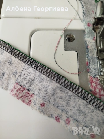 Овeрлог MEDION MD 10685, снимка 5 - Шевни машини - 53666323