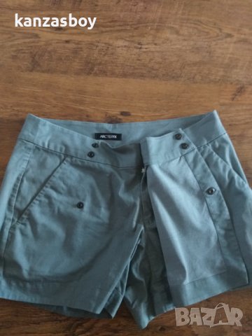 Arcteryx Skort Norway - страхотни дамски панталони КАТО НОВИ, снимка 5 - Къси панталони и бермуди - 41612586