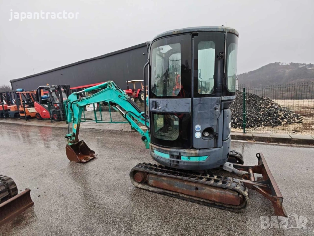 Багер Kobelco НОВ ВНОС 2.5 ТОНА, Кабина, Джойстици, снимка 2 - Индустриална техника - 53268244