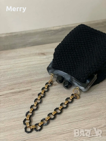 Ръчно плетена чанта , снимка 2 - Чанти - 53623903