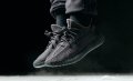маратонки Adidas × Kanye West Yeezy Boost 350 V2 “Onyx” номер 43,5-44 , снимка 1