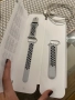 Apple Watch SE Nike edition 40mm, снимка 3