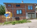 Двуетажна къща в село Горски извор, общ. Димитровград, снимка 1