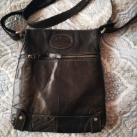 Италианска кожена чанта - марка VARESE, снимка 1 - Чанти - 44711549