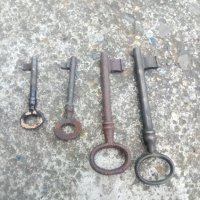 Стари ключове, снимка 2 - Антикварни и старинни предмети - 40919165
