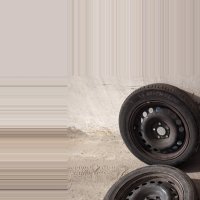 Летни гуми с метални джанти, снимка 1 - Гуми и джанти - 44294785