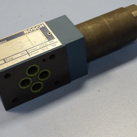 хидравличен клапан Bosch 0 811 150 pressure reliel valve 210 bar, снимка 10 - Резервни части за машини - 36376487