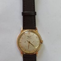 Рядък немски  позлатен мъжки часовник Voigt Atlantic  от 1950 г., снимка 3 - Други ценни предмети - 42535694