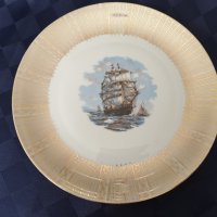 Порцеланова чиния-Бавария с богата позлата, снимка 1 - Чинии - 35873336