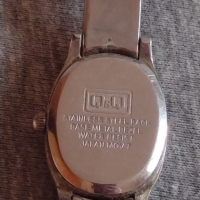 Модерен дамски часовник Q/Q QUARTZ WATER RESIST елегантен дизайн - 18510, снимка 4 - Дамски - 36251940