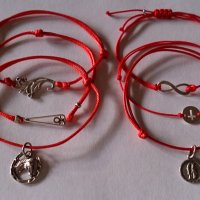 Различни сребърни гривни и червени конци със сребърни елементи. , снимка 12 - Гривни - 34037905