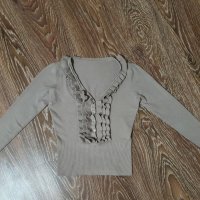 Дамска блуза S-10лв.НАМАЛЕНИЕ, снимка 1 - Блузи с дълъг ръкав и пуловери - 39437854