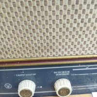 Ретро радио Романс, снимка 11 - Антикварни и старинни предмети - 39070350