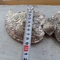 Страхотни сребърни сачан ръчно чукани пафти чапрази, снимка 4 - Антикварни и старинни предмети - 34660640