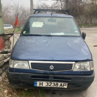 lancia y10, снимка 1 - Автомобили и джипове - 44573250