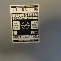 крачен изключвател Bernstein F1-01-UN foot switch with protecctive hood, снимка 2 - Резервни части за машини - 42131580