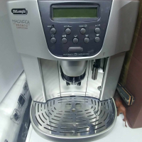 Кафе машина-автомат за еспресо,лате капучино., снимка 1 - Кафемашини - 44554432