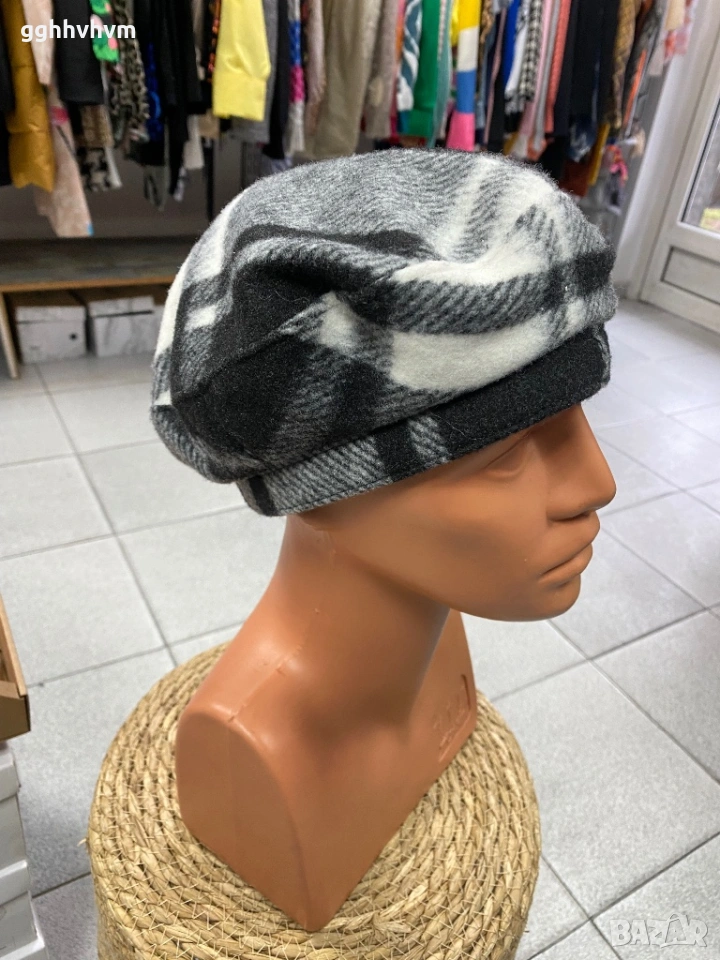 Зимна шапка, снимка 1