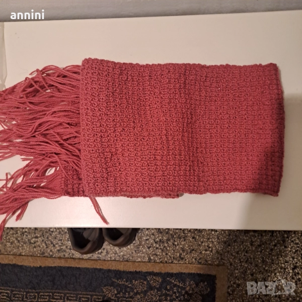 дамски  шалове  различни  цветове плетени ръчно  вълна, снимка 1