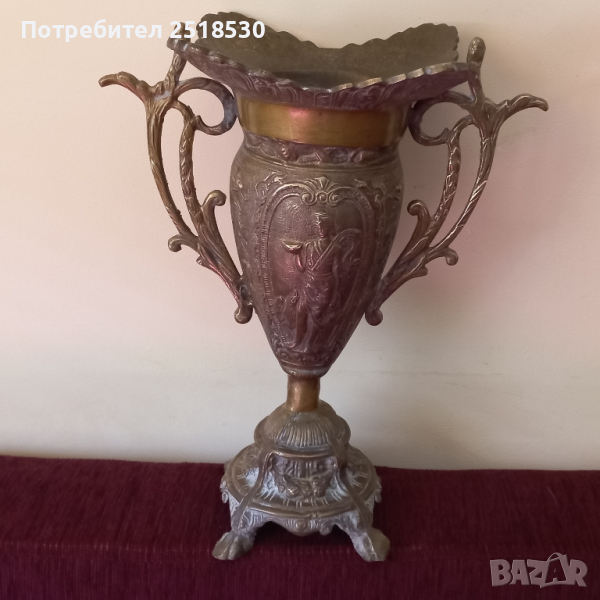 Стара масивна бронзова ваза, снимка 1