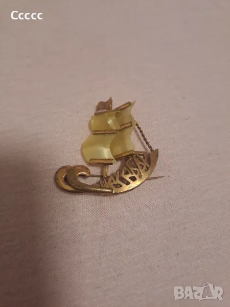 Ретро брошка  Несебър , снимка 1